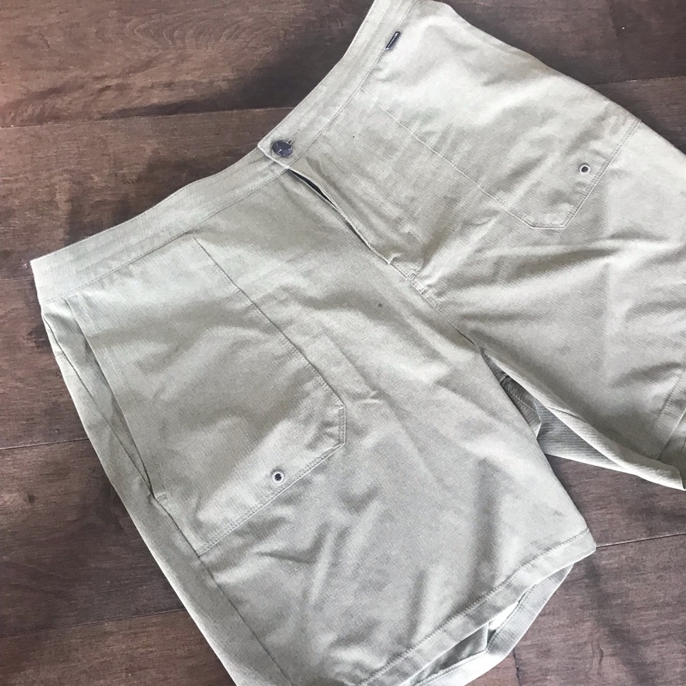 Men’s Hurley phantom boardwalk hybrid shorts